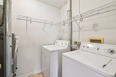 330 S Litchfield Drive, Round Lake, IL 60073 - Photo 31