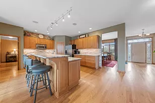 2402 Bluestone Bay Dr, New Lenox, IL 60451 - Photo 5