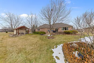 2402 Bluestone Bay Drive, New Lenox, IL 60451 - Photo 23