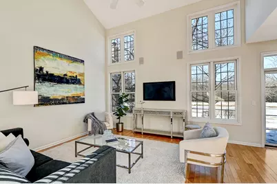 241 Wildflower Lane, La Grange, IL 60525 - Photo 5