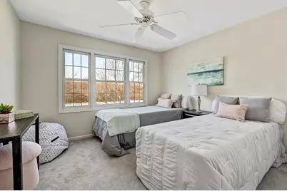 241 Wildflower Lane, La Grange, IL 60525 - Photo 17