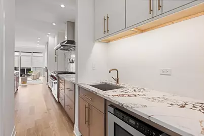 1964 W Farragut Avenue, Chicago, IL 60640 - Photo 7