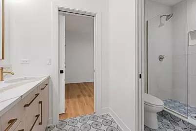 1964 W Farragut Avenue, Chicago, IL 60640 - Photo 53