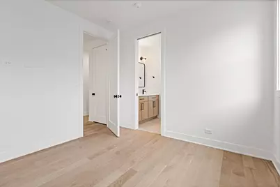 1964 W Farragut Avenue, Chicago, IL 60640 - Photo 37