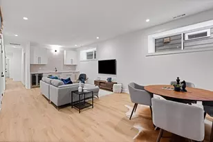 1964 W Farragut Ave, Chicago, IL 60640 - Photo 43