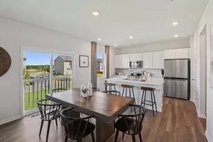 976 Sapphire Ln, Montgomery, IL 60538 - Photo 9