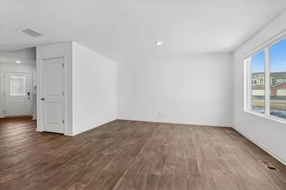 1293 Westlake Drive, Cary, IL 60013 - Photo 7