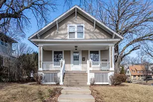 655 Glenwood Ave, Joliet, IL 60435 - Photo 1