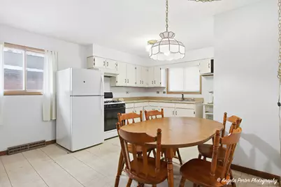 2015 N Jackson Street, Waukegan, IL 60087 - Photo 7