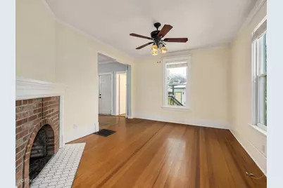 425 Joliet Street, West Chicago, IL 60185 - Photo 7