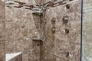 1151 E 46th St, Chicago, IL 60653 - Photo 33