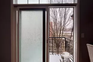 1151 E 46th St, Chicago, IL 60653 - Photo 39