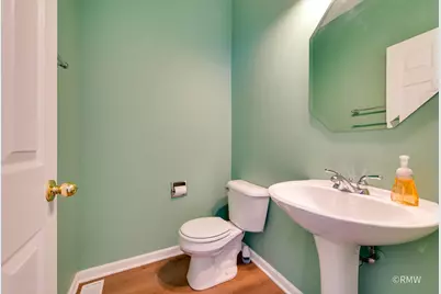 27 Monarch Drive, Streamwood, IL 60107 - Photo 9