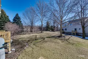 27 Monarch Dr, Streamwood, IL 60107 - Photo 21