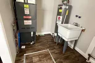 14448 Kilbourne Ave, Midlothian, IL 60445 - Photo 13