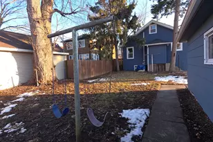 634 W Ridgeland Ave, Waukegan, IL 60085 - Photo 25