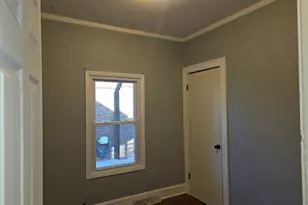 634 W Ridgeland Ave, Waukegan, IL 60085 - Photo 9