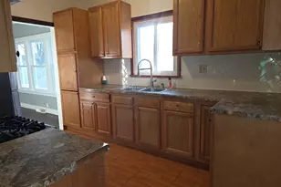 634 W Ridgeland Ave, Waukegan, IL 60085 - Photo 15