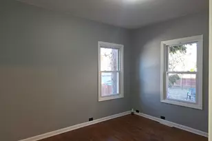 634 W Ridgeland Ave, Waukegan, IL 60085 - Photo 11