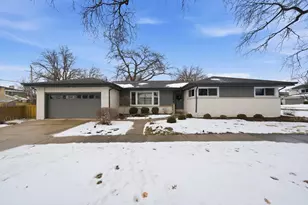 101 W Jackson St, Elmhurst, IL 60126 - Photo 1