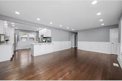 9624 W Shore Drive, Oak Lawn, IL 60453 - Photo 5