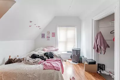 131 N Gifford Street, Elgin, IL 60120 - Photo 9