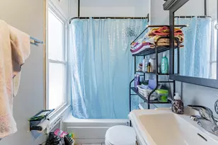 131 N Gifford St, Elgin, IL 60120 - Photo 15