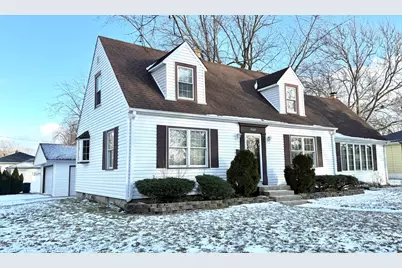 18005 Arcadia Avenue, Lansing, IL 60438 - Photo 1