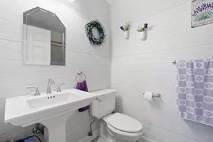 54 Village Woods Dr, Crete, IL 60417 - Photo 13