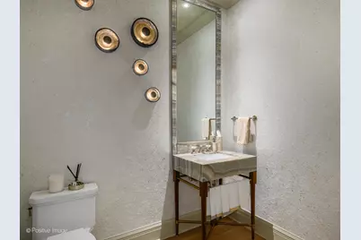 [Address not provided], Chicago, IL 60611 - Photo 31