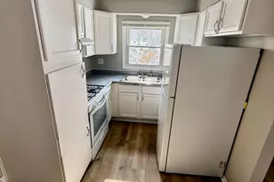 2904 Woodworth Pl, Hazel Crest, IL 60429 - Photo 5