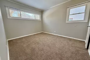 2904 Woodworth Pl, Hazel Crest, IL 60429 - Photo 11