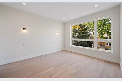 4959 N Merrimac Avenue, Chicago, IL 60630 - Photo 25