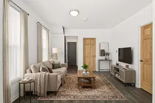 277 Gifford Pl, Elgin, IL 60120 - Photo 3