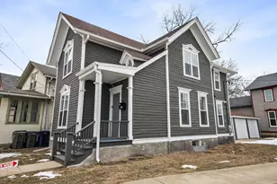 277 Gifford Pl, Elgin, IL 60120 - Photo 1