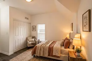 277 Gifford Pl, Elgin, IL 60120 - Photo 7