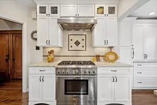 644 Wesley Ave, Oak Park, IL 60304 - Photo 17