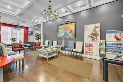 8301 Skokie Boulevard, Skokie, IL 60077 - Photo 11