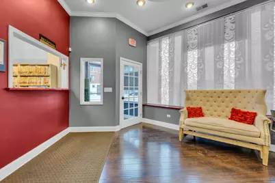 8301 Skokie Boulevard, Skokie, IL 60077 - Photo 5