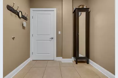 8301 Skokie Boulevard, Skokie, IL 60077 - Photo 29