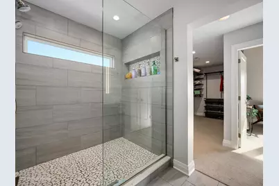 5881 N Central Avenue, Chicago, IL 60646 - Photo 19