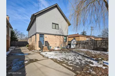 5881 N Central Avenue, Chicago, IL 60646 - Photo 29