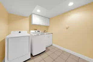 7435 W 74th St, Bridgeview, IL 60455 - Photo 25