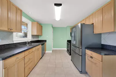 7435 W 74th Street, Bridgeview, IL 60455 - Photo 9