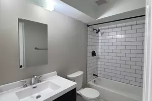 43 W Ann St, Lombard, IL 60148 - Photo 5