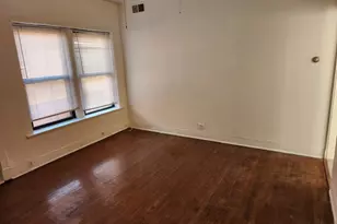 3948 N Fremont St, Chicago, IL 60613 - Photo 3