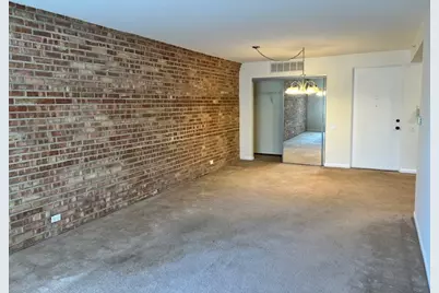 [Address not provided], Barrington, IL 60010 - Photo 5