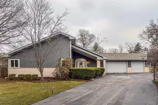 16373 W Menna Ln, Lincolnshire, IL 60069 - Photo 1