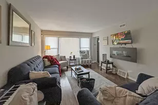 14522 S Marquette Ave, Burnham, IL 60633 - Photo 5