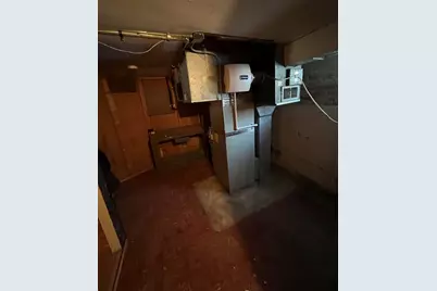 2849 W Pratt Boulevard, Chicago, IL 60645 - Photo 17